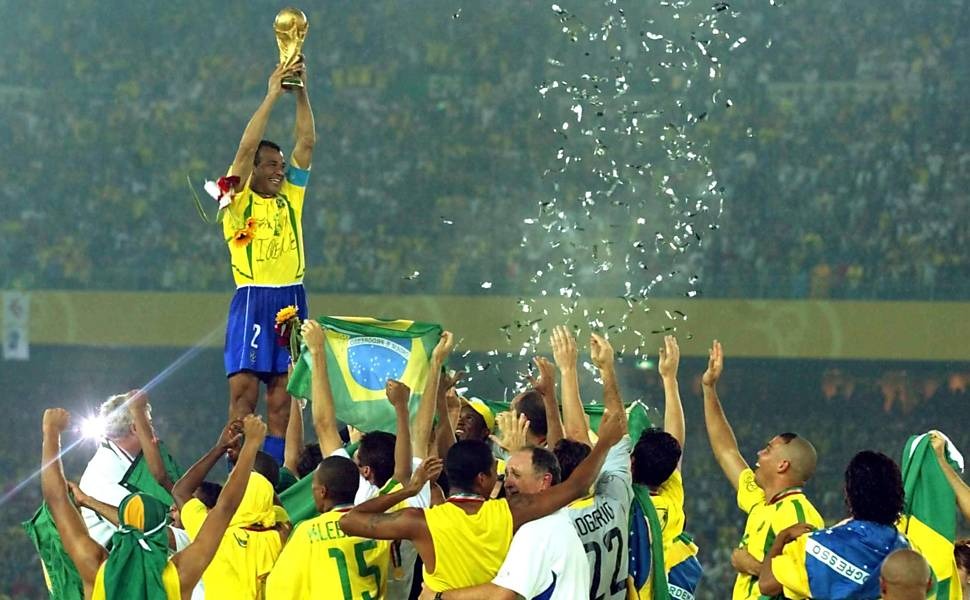Chiến tích vô địch Nacional B và thăng hạng lịch sử của CLB Guillermo Brown năm 2002