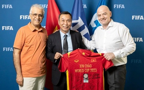 Sự kiện offline FIFA tại Việt Nam - Cơ hội đổi đời của một cầu thủ Argentina